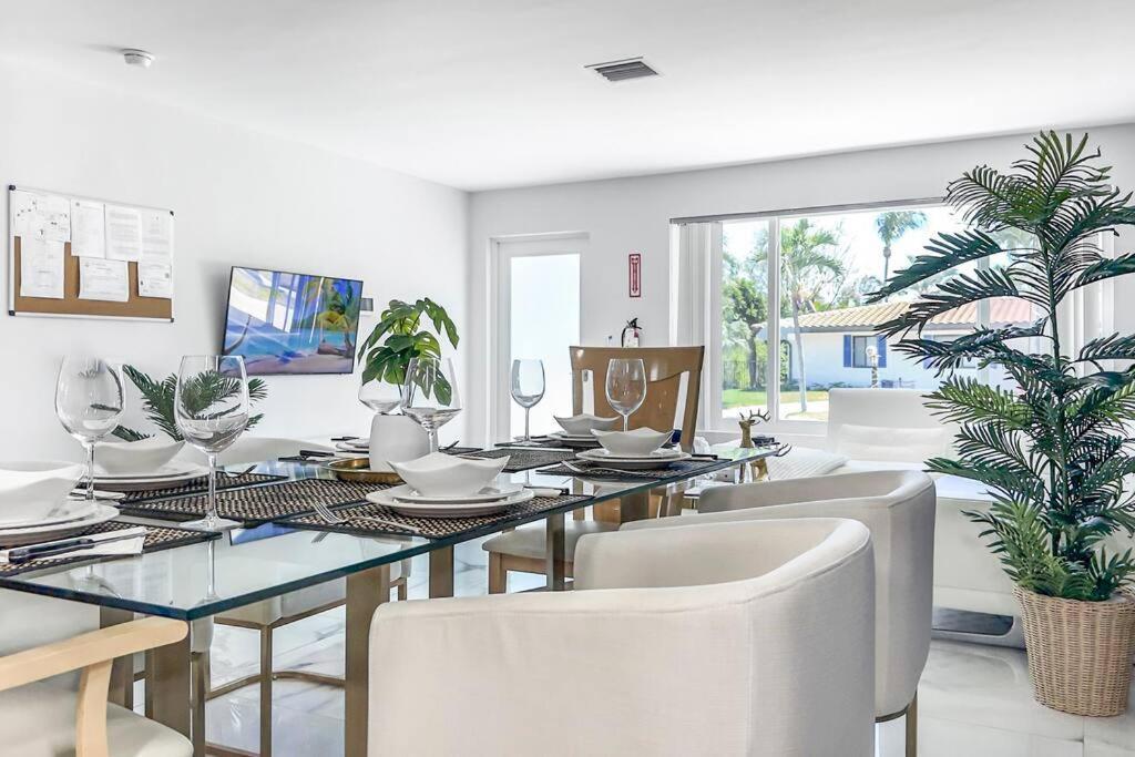 Amazing Home W Heated Pool 8 Mins To The Beach Lighthouse Point Εξωτερικό φωτογραφία