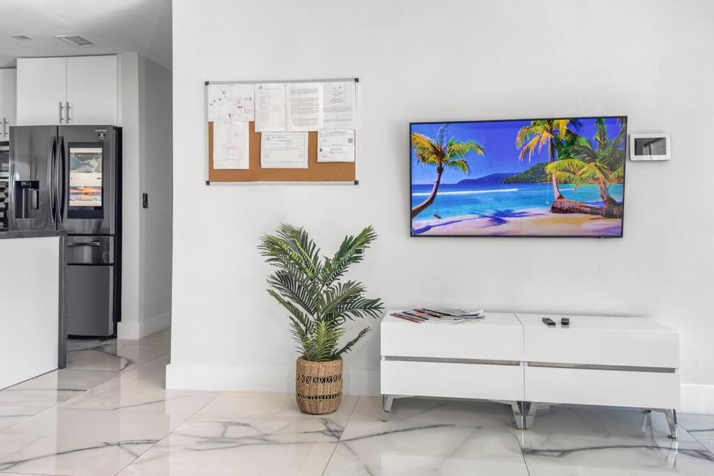 Amazing Home W Heated Pool 8 Mins To The Beach Lighthouse Point Εξωτερικό φωτογραφία
